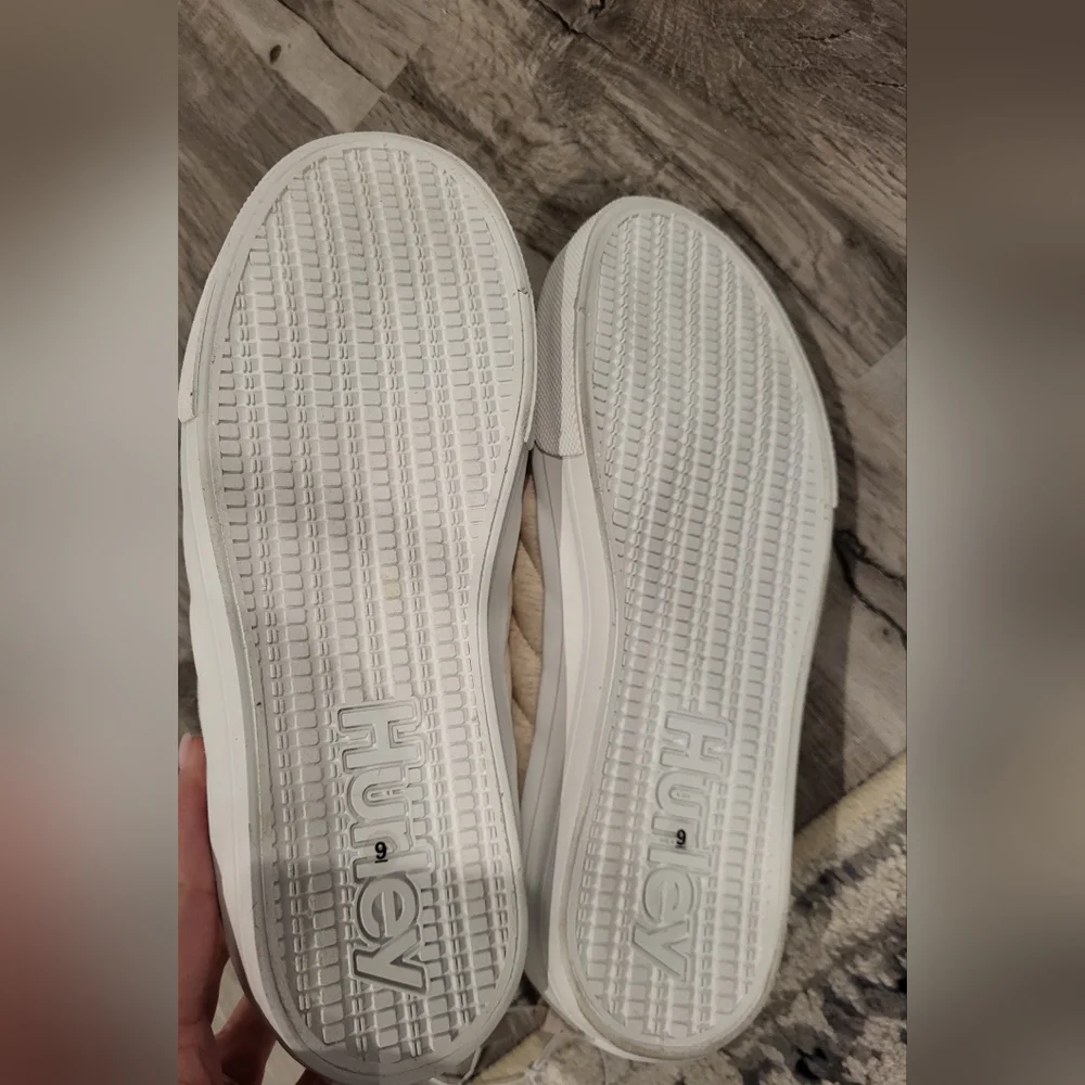 Hurley shoes - Picture 4 of 5